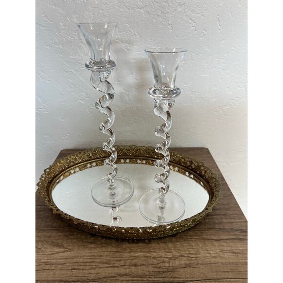 Elegant Clear Glass Spiral Candle Holders Pair – Twisted Design – 10” & 11” - Picture 9 of 10